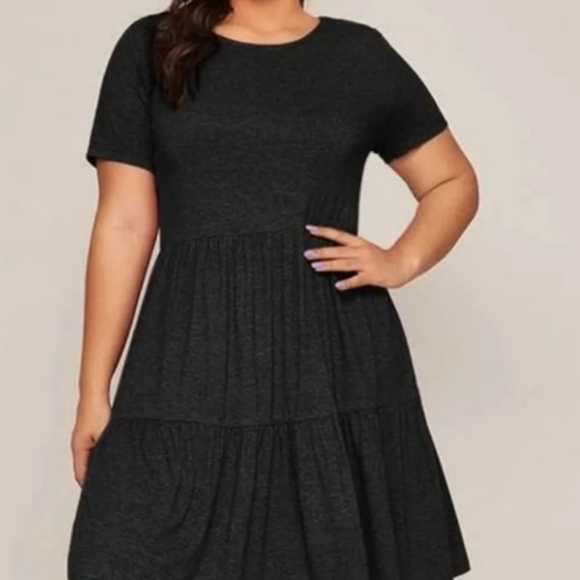 Dress - Picture 1 of 6